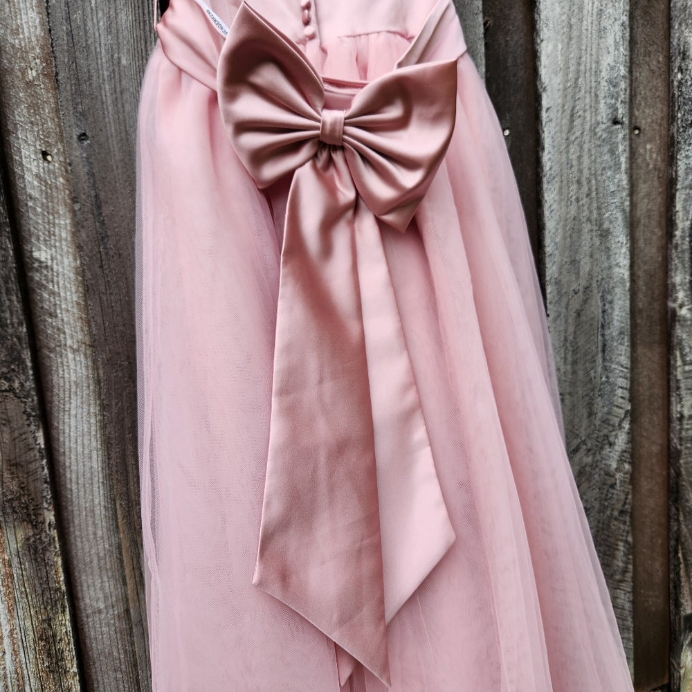 David's Bridal Satin Flower Girl Dress with Tulle Skirt - Ballet - Girls Size 8 - Picture 3 of 11